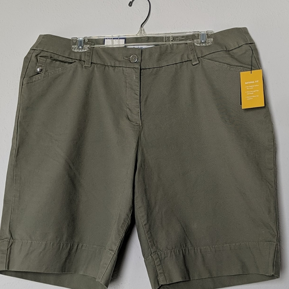 Women's Short's NWT